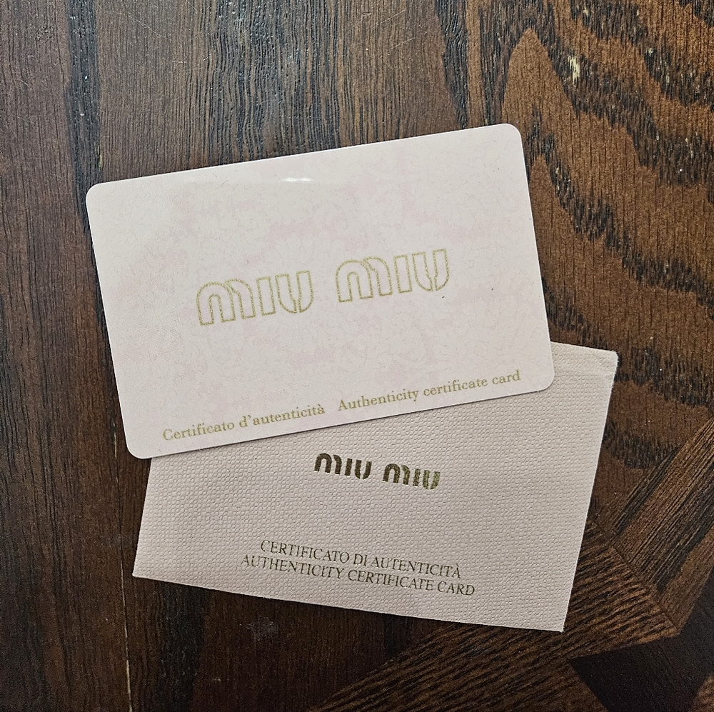 Miu Miu Blue Leather Wallet with Gold Details - Picture 3 of 8
